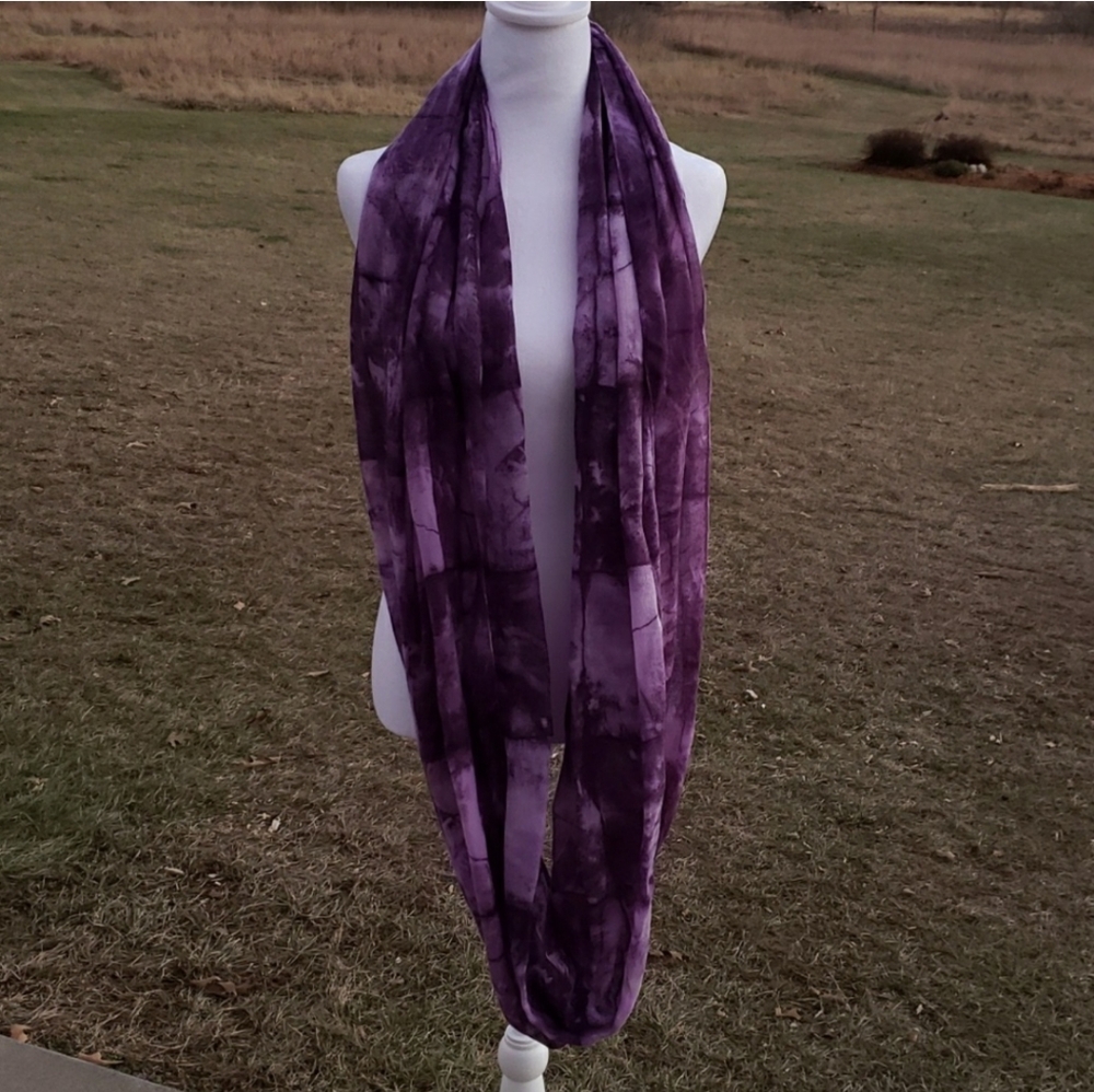 Kohl's women's long scarf